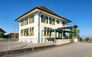 Office - image - 1