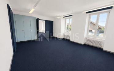 Office - image - 8