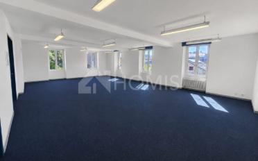 Office - image - 4