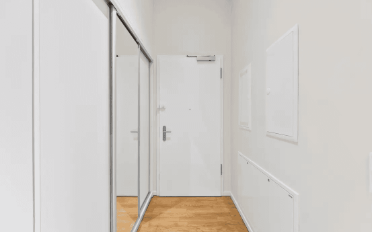 Apartment 4 rooms - image - 1