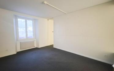 Office - image - 9