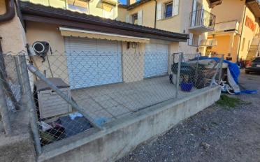 Mixed use property - image - 2