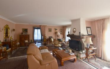 Single house 7 rooms - image - 3