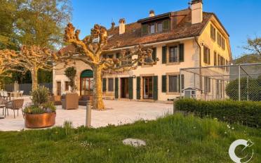 Maison 11 pièces - image - 2