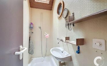 Row house 4 rooms - image - 9