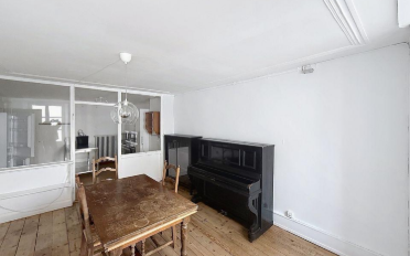 Mixed use property - image - 2