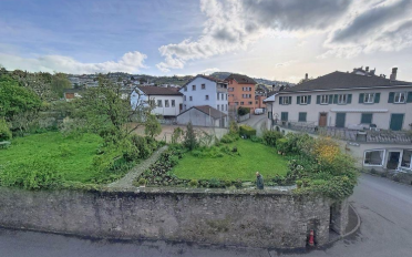 Mixed use property - image - 1