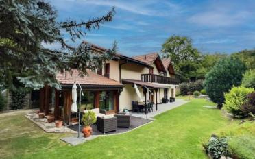 Mixed use property - image - 5