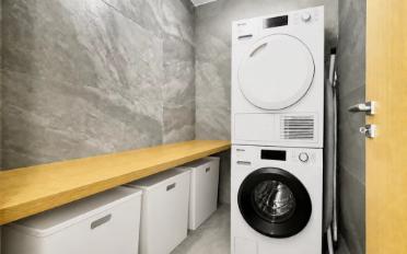 Apartment 4.5 rooms - image - 13
