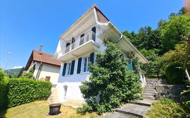 Einfamilienhaus 7.5 Zimmer - image - 1