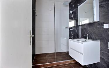 Immeuble mixte - image - 4