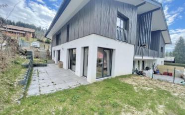 Immeuble résidentiel 2.5 pièces - image - 1