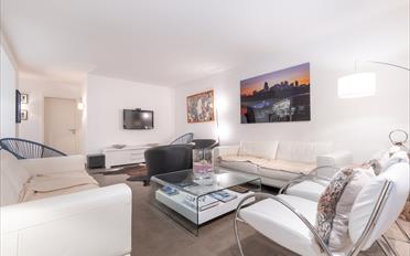 Apartment 4 rooms - image - 2
