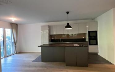 Apartment 5 rooms - image - 2