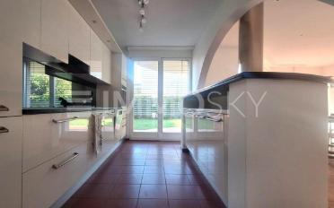 Einfamilienhaus 6.5 Zimmer - image - 3