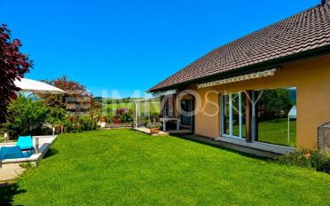 Villa 7.5 Zimmer - image - 1