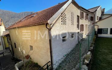 Residential building 10 rooms - image - 1