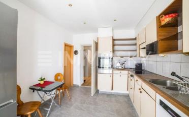 Residential building 20 rooms - image - 2