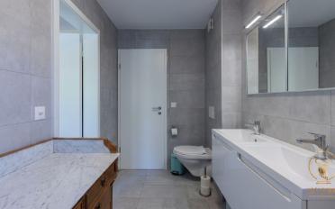 Single house - image - 9