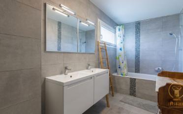 Single house - image - 10