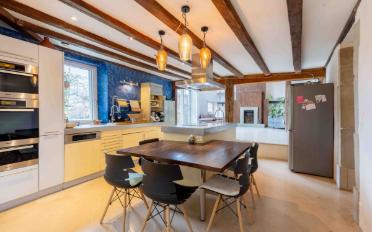 Single house 10 rooms - image - 4