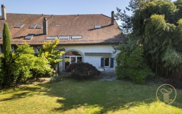 Single house 10 rooms - image - 3