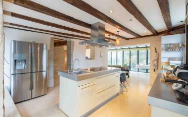 Single house 10 rooms - image - 9