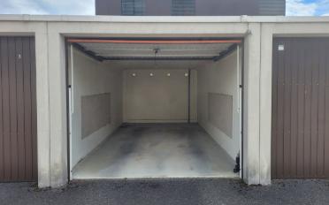 Single garage - image - 1
