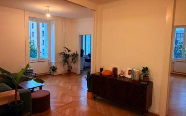Apartment 4 rooms - image - 1