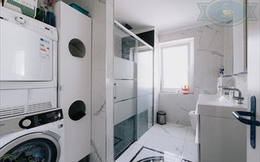 Mixed use property - image - 6