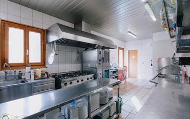 Mixed use property - image - 9
