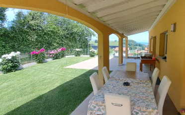 Villa 7.5 Zimmer - image - 2