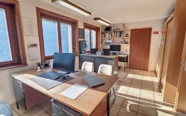 Bureau - image - 5