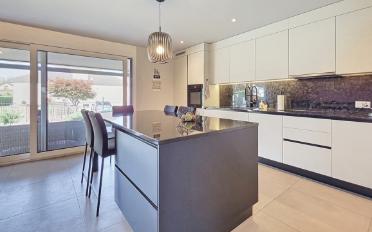 Doppeleinfamilienhaus 5.5 Zimmer - image - 11