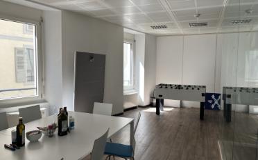 Bureau - image - 2