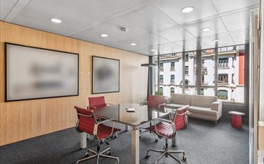 Office - image - 11