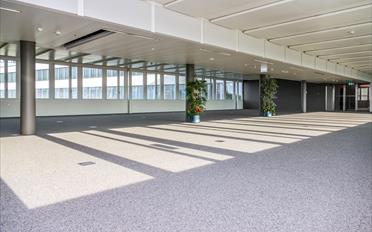 Office - image - 6