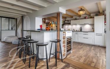 Single house 10 rooms - image - 6