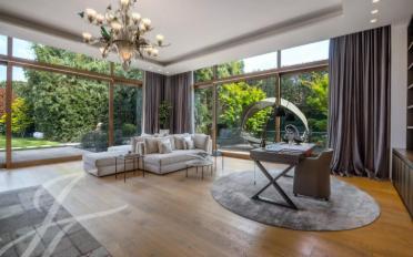 Single house 17 rooms - image - 12