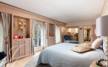 Single house 10 rooms - image - 6