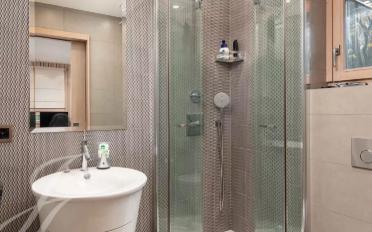 Single house 10 rooms - image - 9