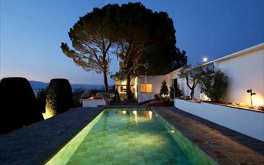 Villa - image - 3
