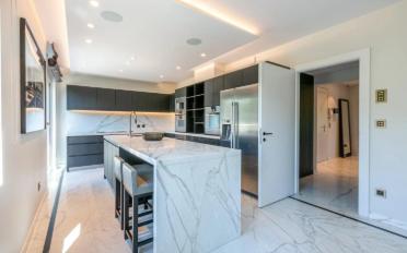 Attic flat 8 rooms - image - 11