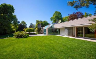 Villa - image - 2