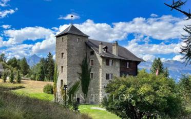 Single house 16 rooms - image - 9