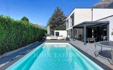 Villa 6.5 pièces - image - 1