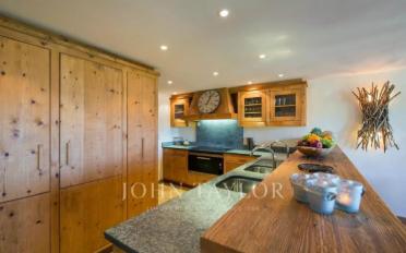 Apartment 8 rooms - image - 3