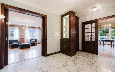 Apartment 8 rooms - image - 1