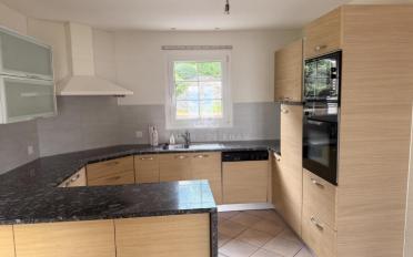 Single house 7 rooms - image - 9
