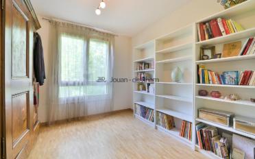 Apartment 6 rooms - image - 4